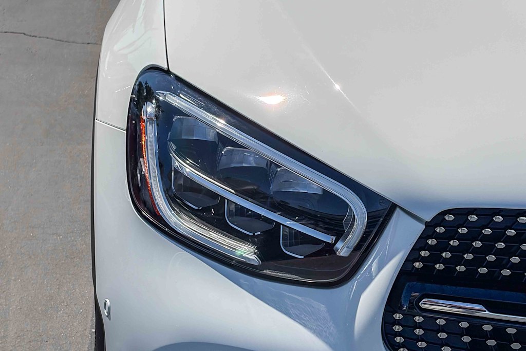 Thumbnail: 2022 Mercedes-Benz GLC - 16