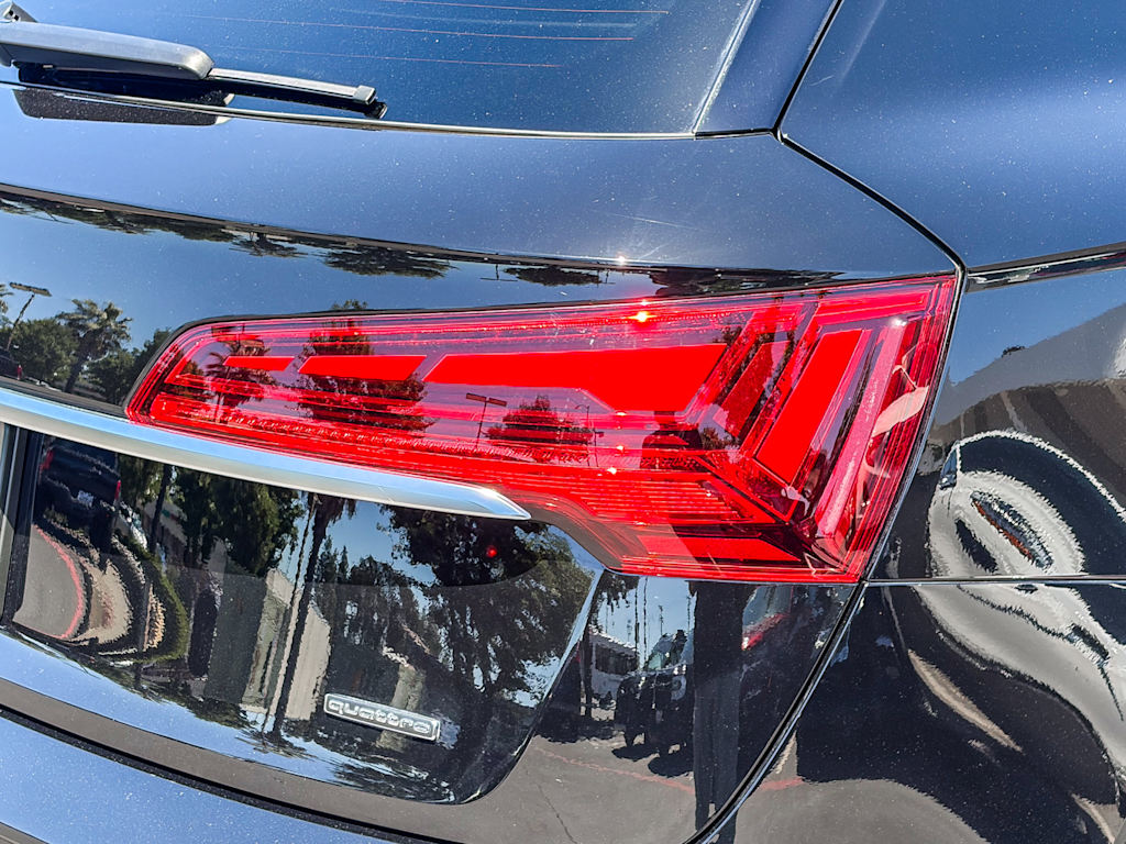 Thumbnail: 2021 Audi Q5 - 19