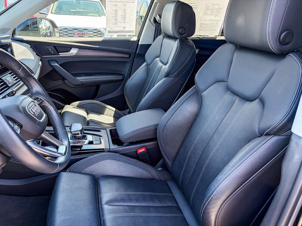 Thumbnail: 2021 Audi Q5 - 10