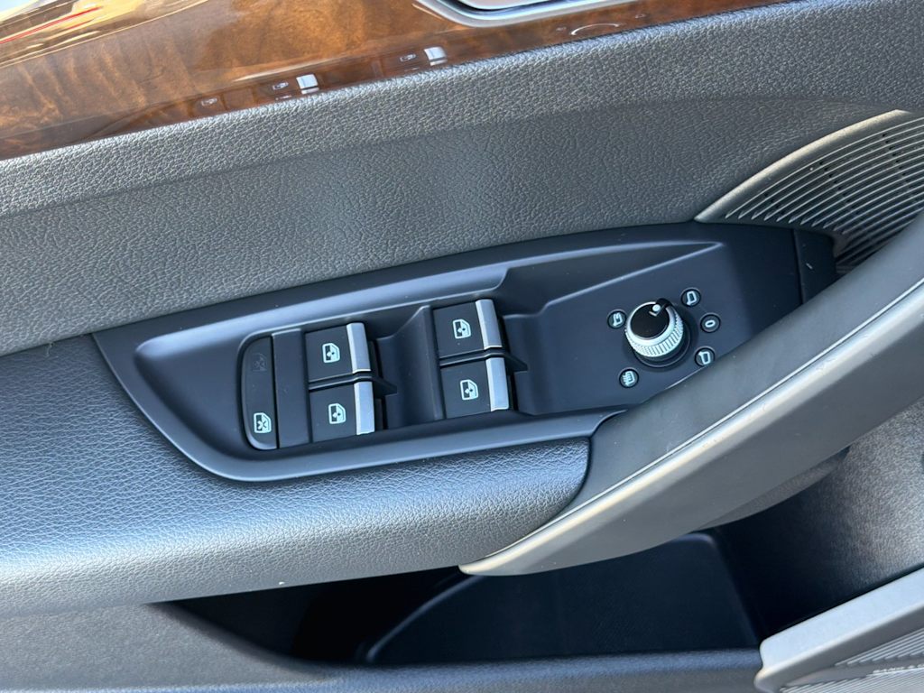 Thumbnail: 2018 Audi Q5 - 22