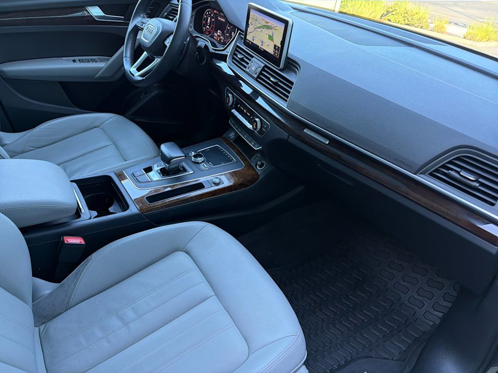 Thumbnail: 2018 Audi Q5 - 12