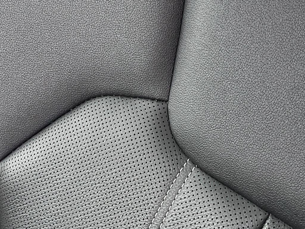 Thumbnail: 2023 Audi Q5 - 26