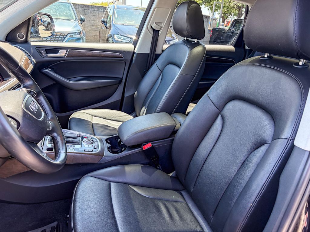Thumbnail: 2016 Audi Q5 - 10