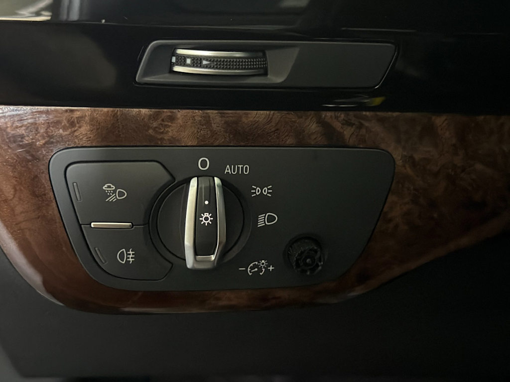 Thumbnail: 2019 Audi Q7 - 33