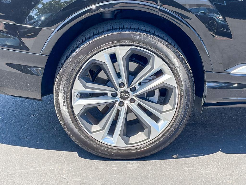 Thumbnail: 2023 Audi Q7 - 19