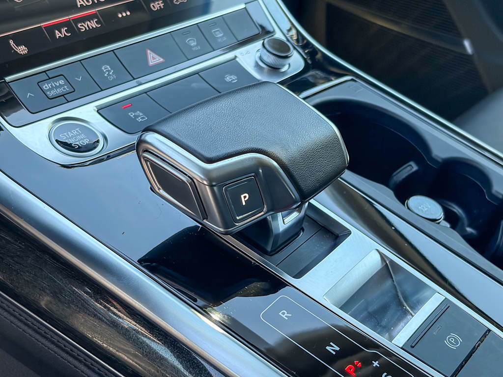 Thumbnail: 2023 Audi Q7 - 22