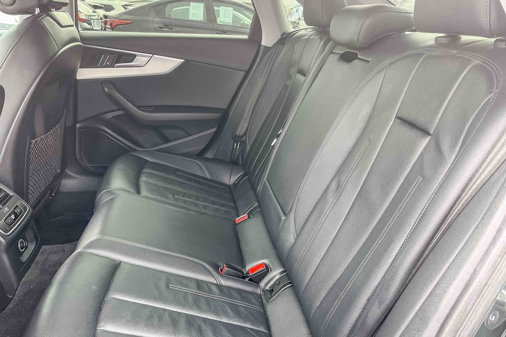 Thumbnail: 2017 Audi A4 - 11