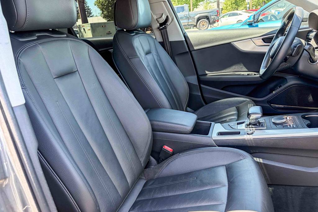 Thumbnail: 2018 Audi A4 - 9