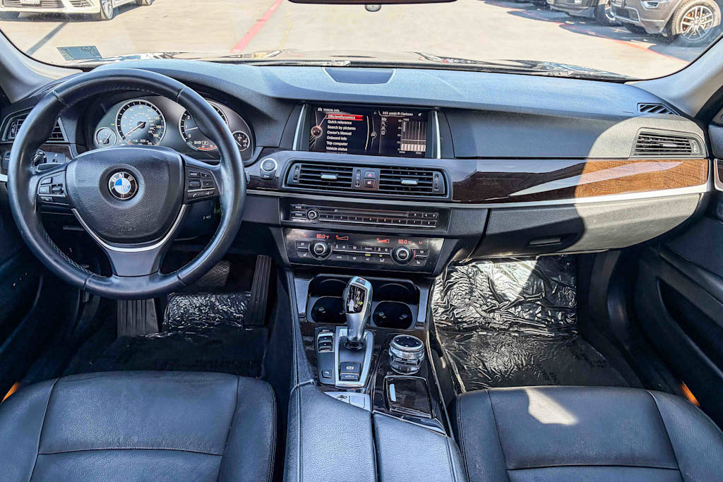 Thumbnail: 2015 BMW 5 Series - 2