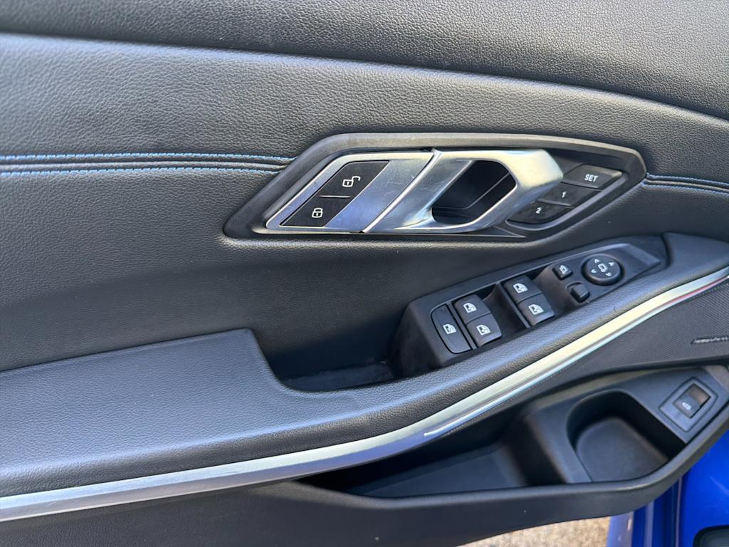 Thumbnail: 2020 BMW 3 Series - 21