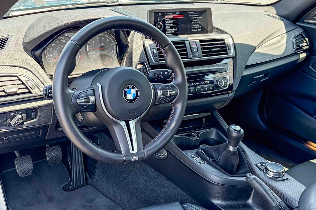 Thumbnail: 2016 BMW M2 - 2