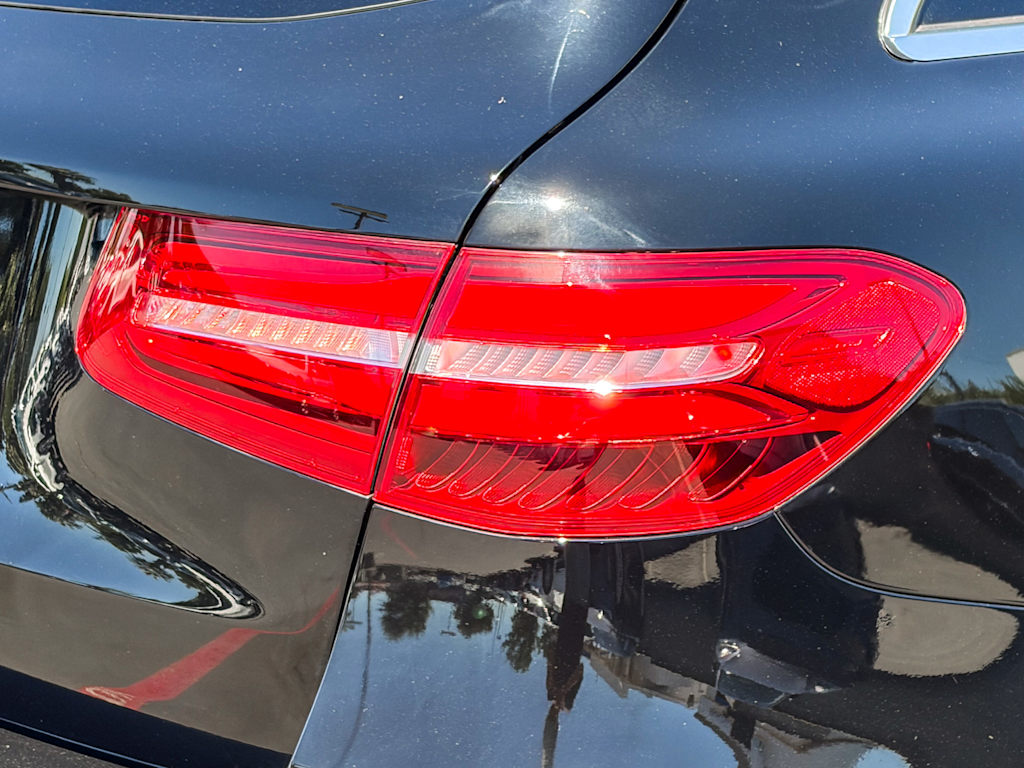 Thumbnail: 2019 Mercedes-Benz GLC - 19
