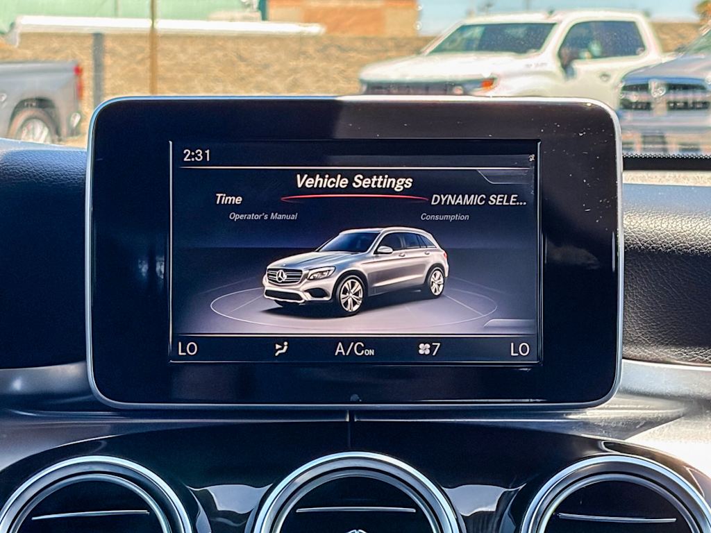 Thumbnail: 2019 Mercedes-Benz GLC - 21