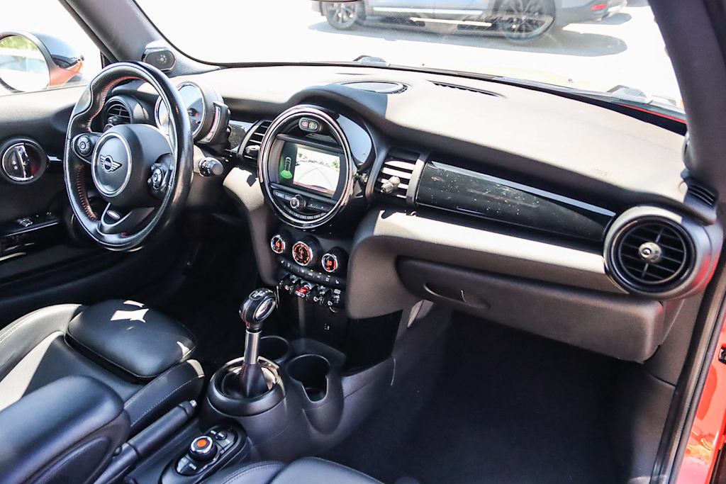 Thumbnail: 2019 MINI Cooper - 8