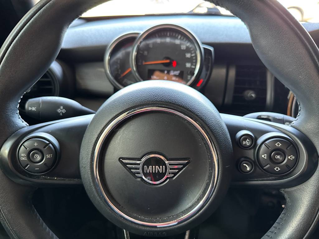Thumbnail: 2020 MINI Cooper - 27