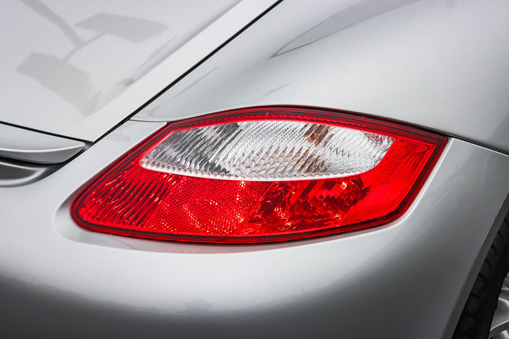 Thumbnail: 2007 Porsche Cayman - 17