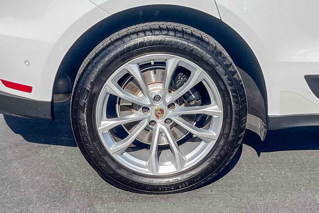 Thumbnail: 2024 Porsche Macan - 22