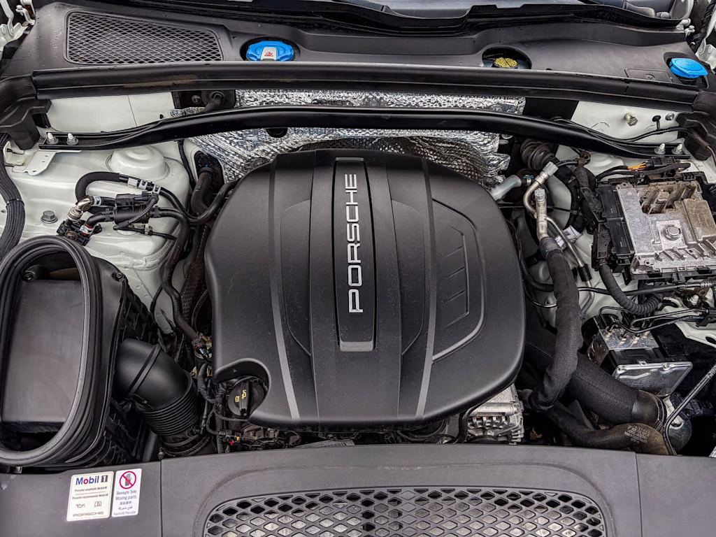 Thumbnail: 2019 Porsche Macan - 8