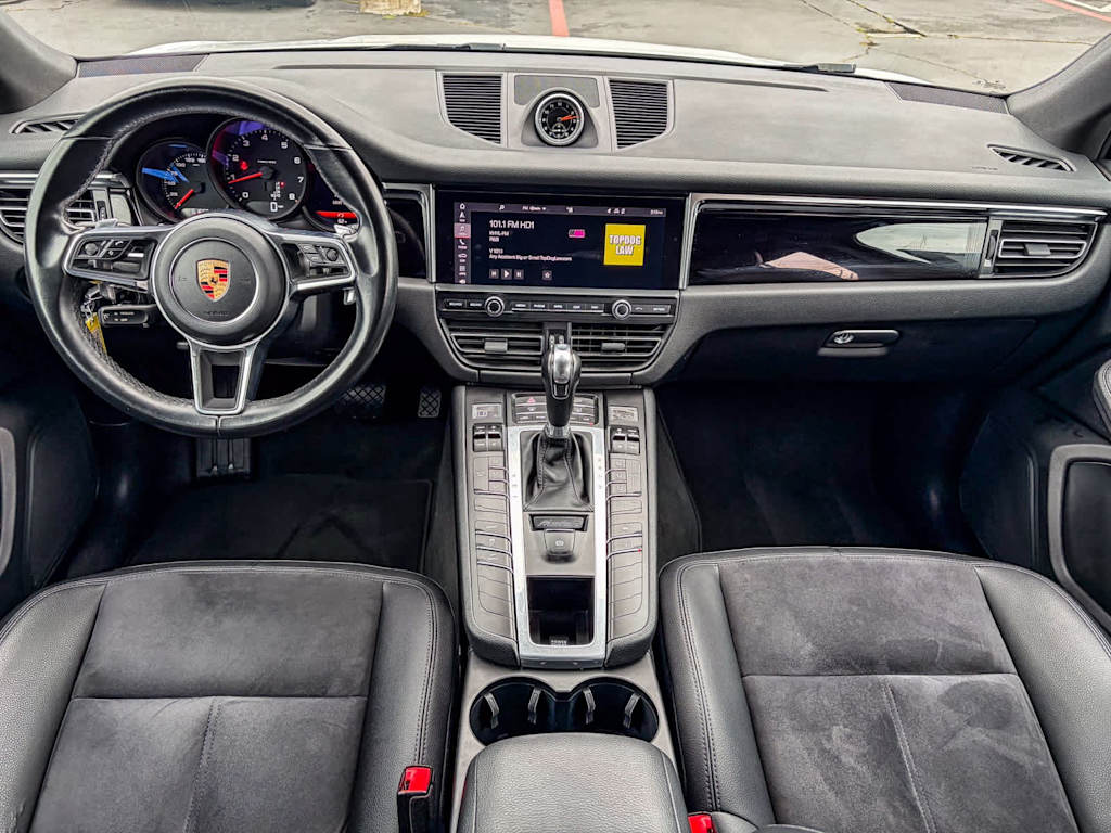 Thumbnail: 2019 Porsche Macan - 2