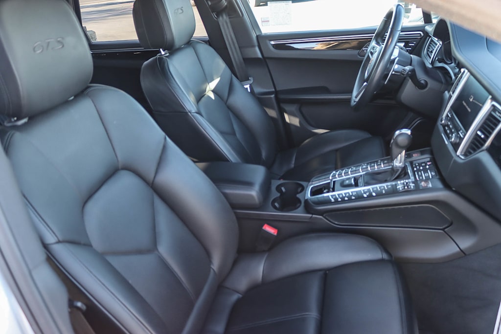 Thumbnail: 2018 Porsche Macan - 9