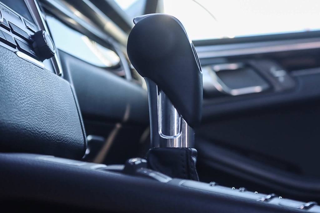 Thumbnail: 2018 Porsche Macan - 23