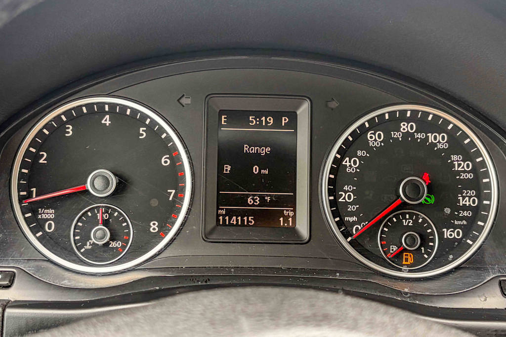 Thumbnail: 2015 Volkswagen Tiguan - 14