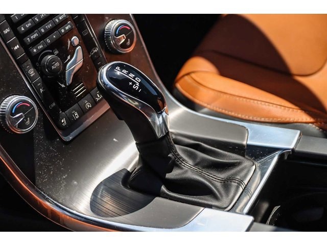 Thumbnail: 2016 Volvo S60 - 11
