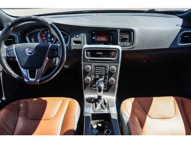 Thumbnail: 2016 Volvo S60 - 2