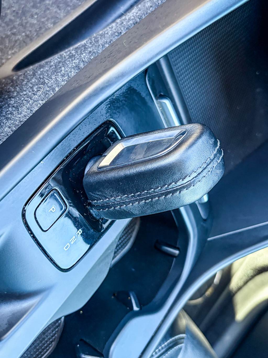 Thumbnail: 2021 Volvo XC40 - 22