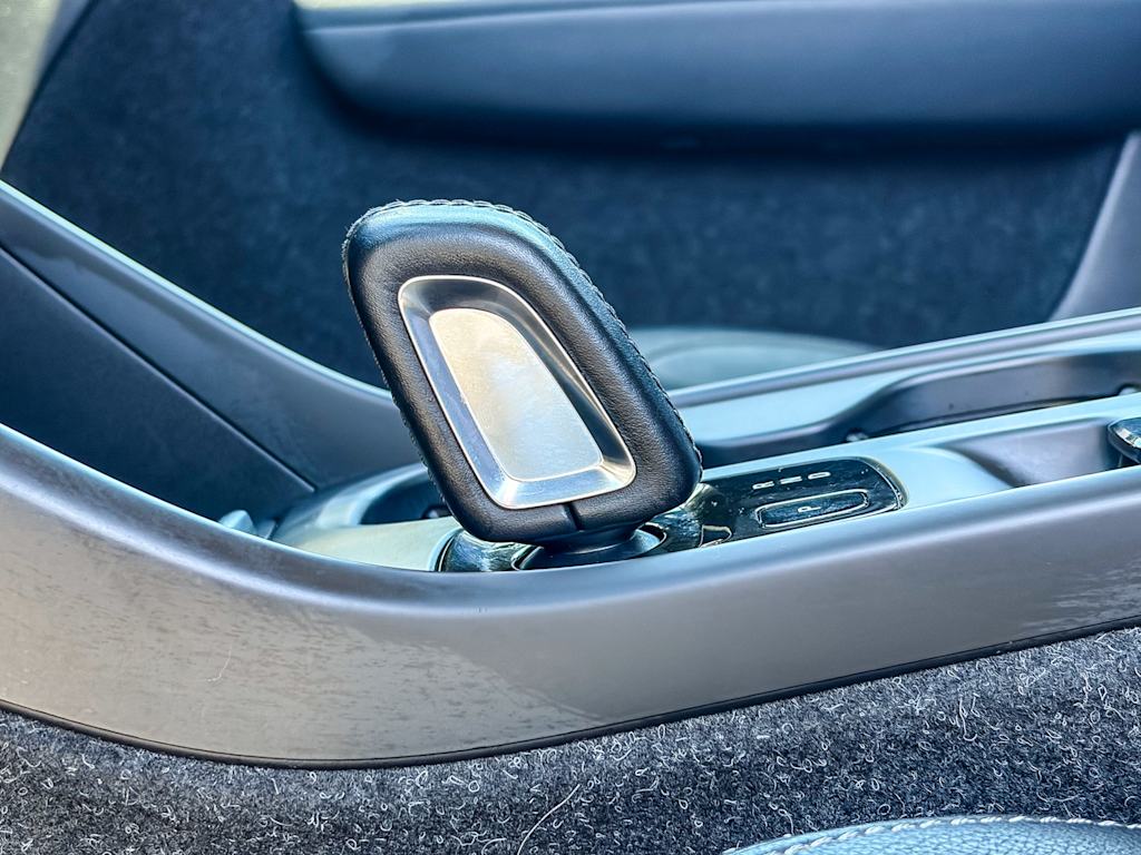 Thumbnail: 2021 Volvo XC40 - 6