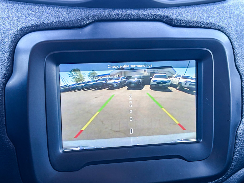 Thumbnail: 2018 Jeep Renegade - 25