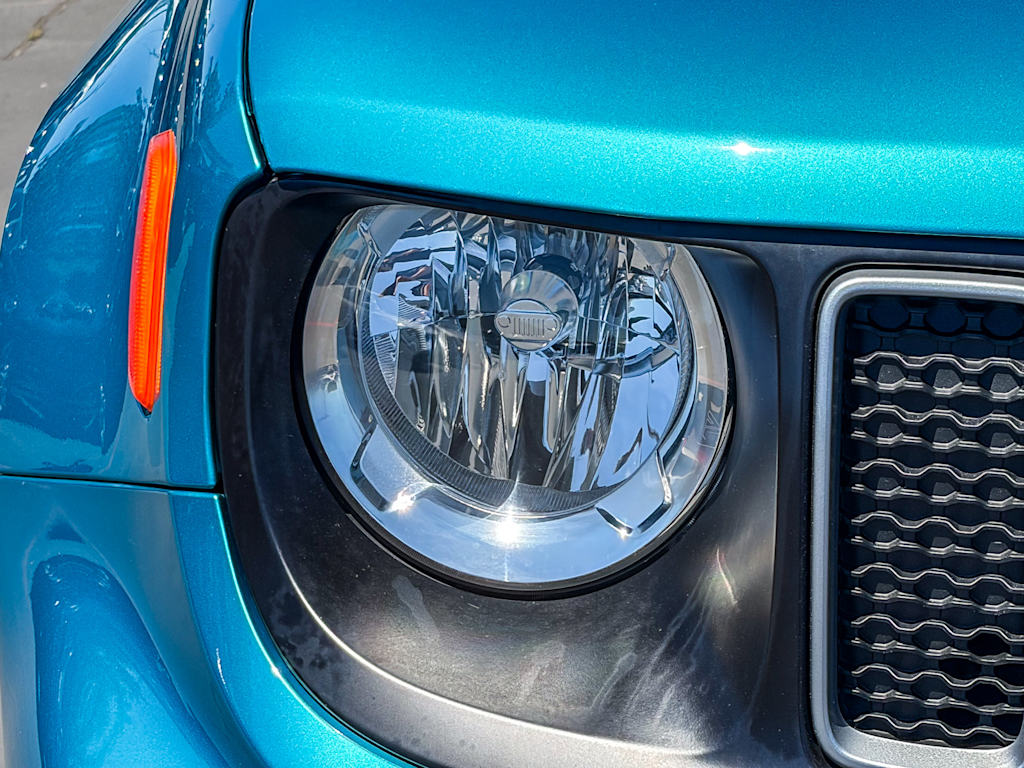 Thumbnail: 2022 Jeep Renegade - 19