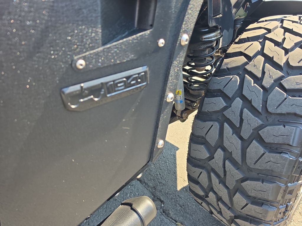 Thumbnail: 2016 Jeep Wrangler - 26