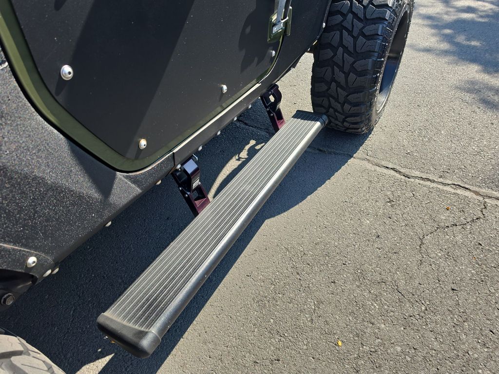 Thumbnail: 2016 Jeep Wrangler - 25