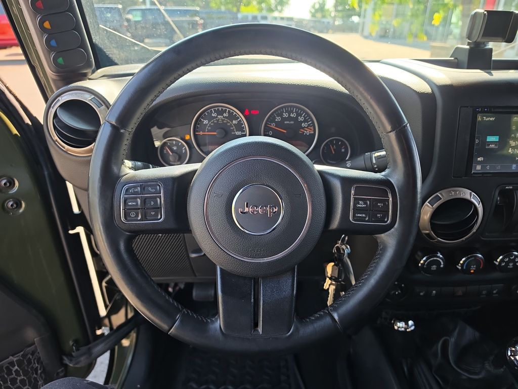 Thumbnail: 2016 Jeep Wrangler - 2