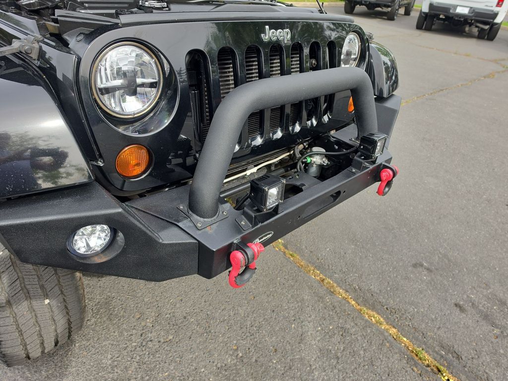 Thumbnail: 2012 Jeep Wrangler - 25