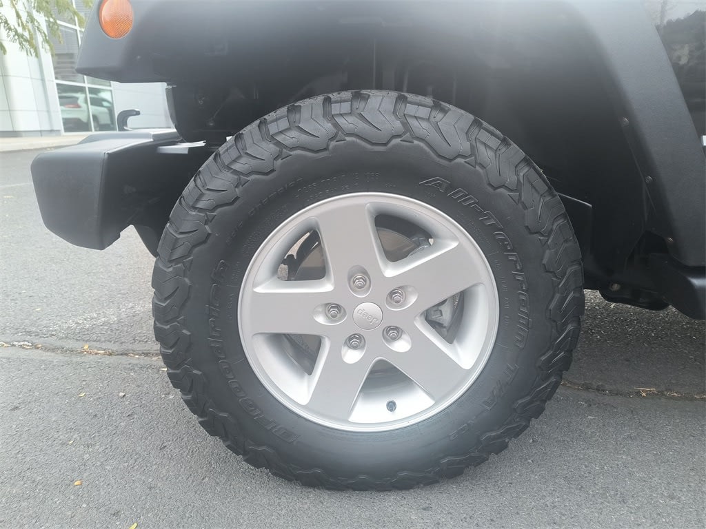 Thumbnail: 2017 Jeep Wrangler - 6