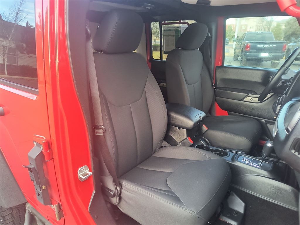 Thumbnail: 2018 Jeep Wrangler - 9