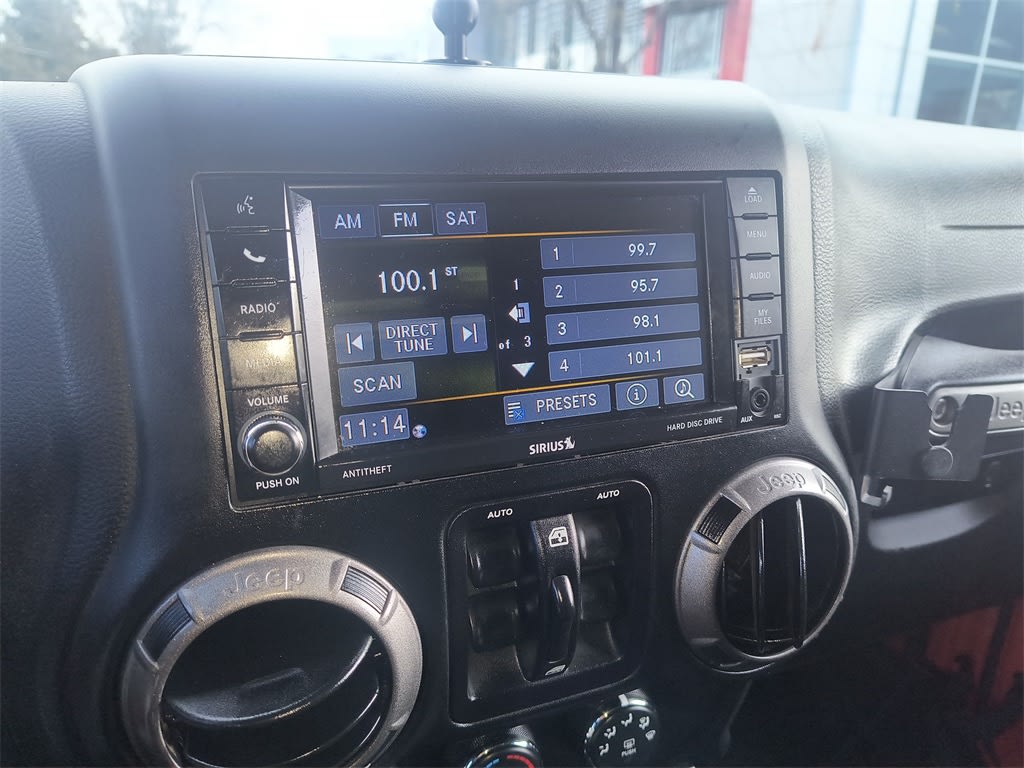 Thumbnail: 2018 Jeep Wrangler - 11