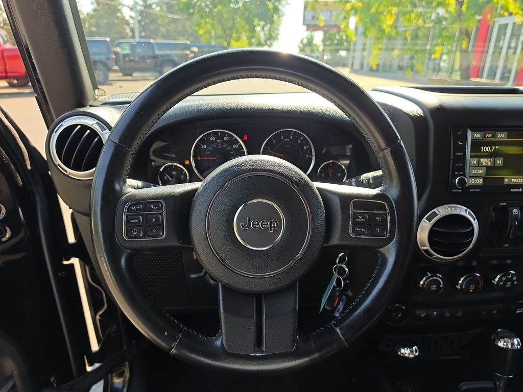 Thumbnail: 2015 Jeep Wrangler - 2