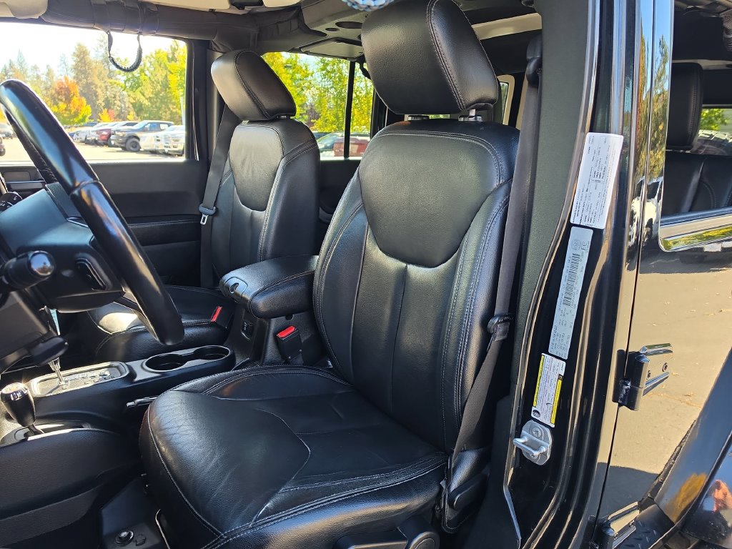 Thumbnail: 2018 Jeep Wrangler - 9