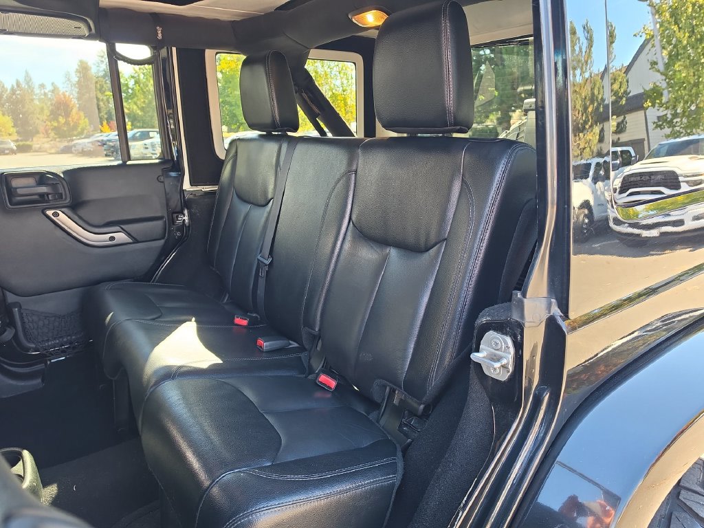 Thumbnail: 2018 Jeep Wrangler - 11