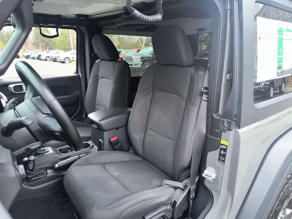 Thumbnail: 2020 Jeep Wrangler - 9