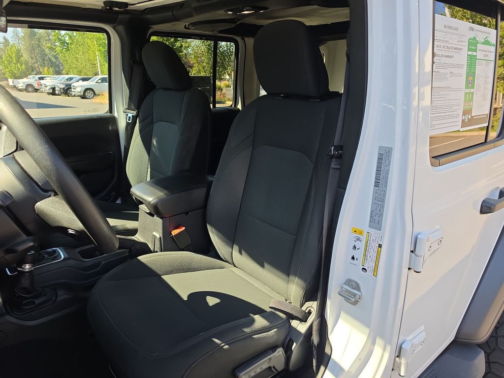 Thumbnail: 2018 Jeep Wrangler - 7