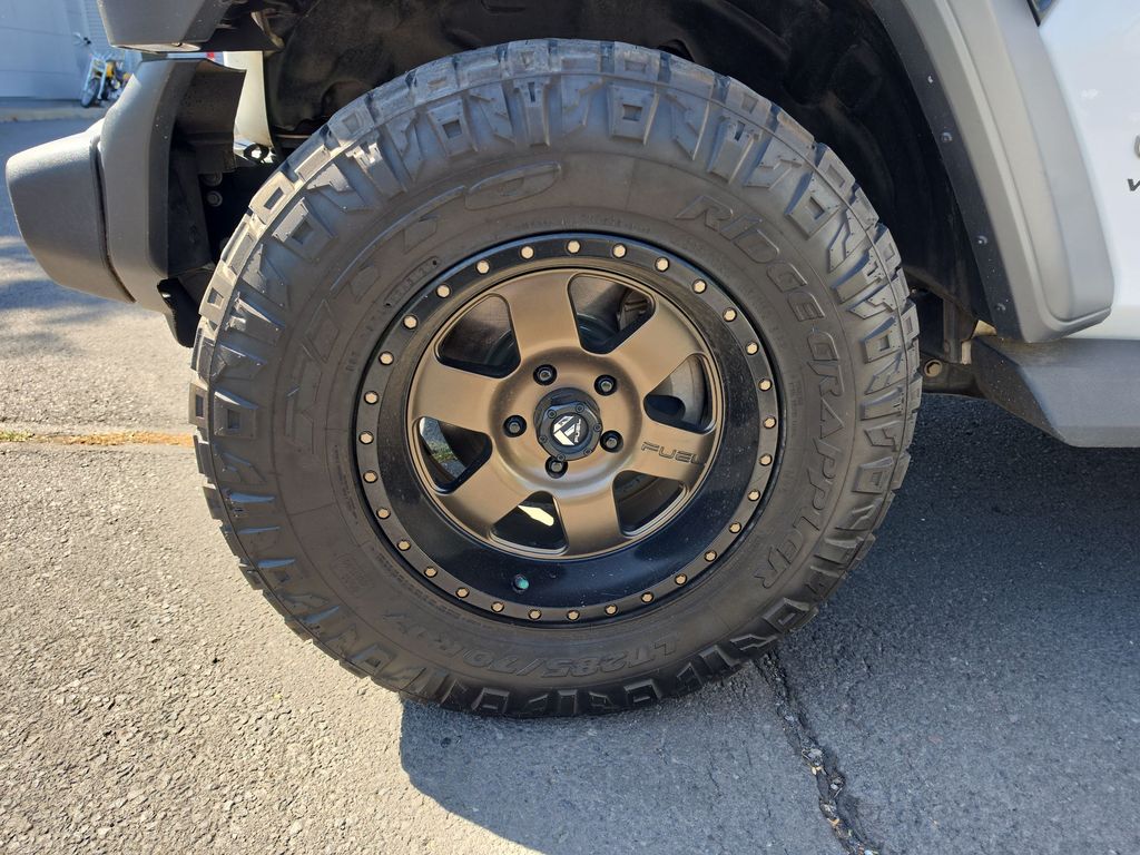 Thumbnail: 2018 Jeep Wrangler - 5
