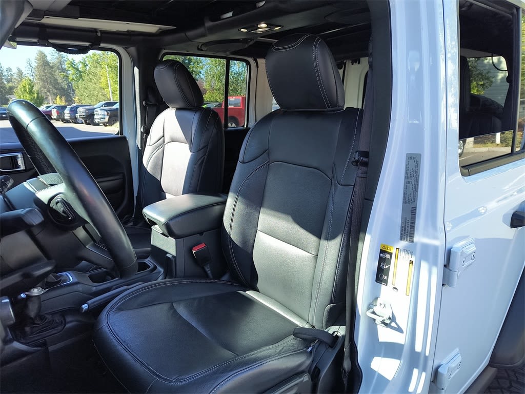 Thumbnail: 2021 Jeep Wrangler - 8