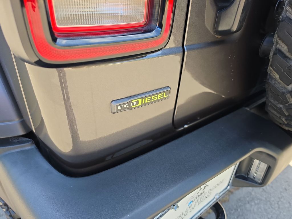 Thumbnail: 2023 Jeep Wrangler - 5