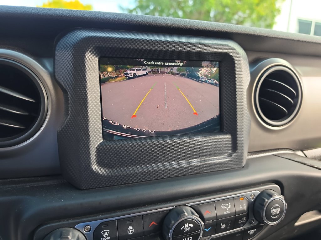 Thumbnail: 2020 Jeep Wrangler - 22