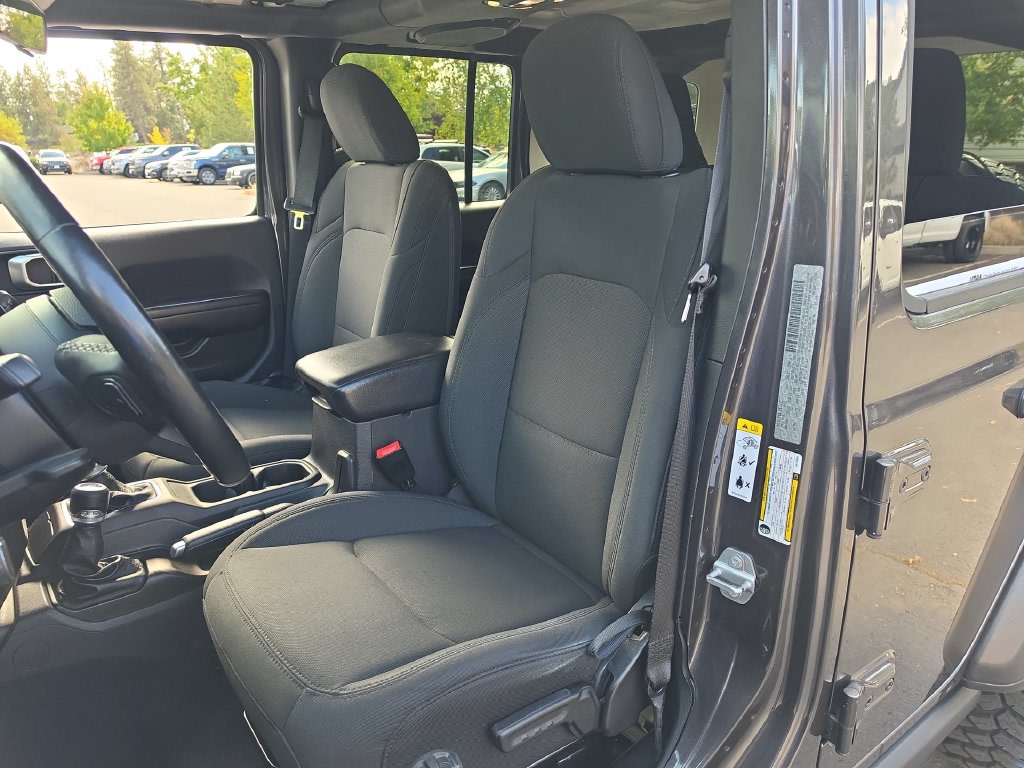 Thumbnail: 2020 Jeep Wrangler - 7