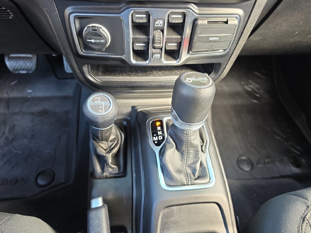 Thumbnail: 2020 Jeep Wrangler - 11